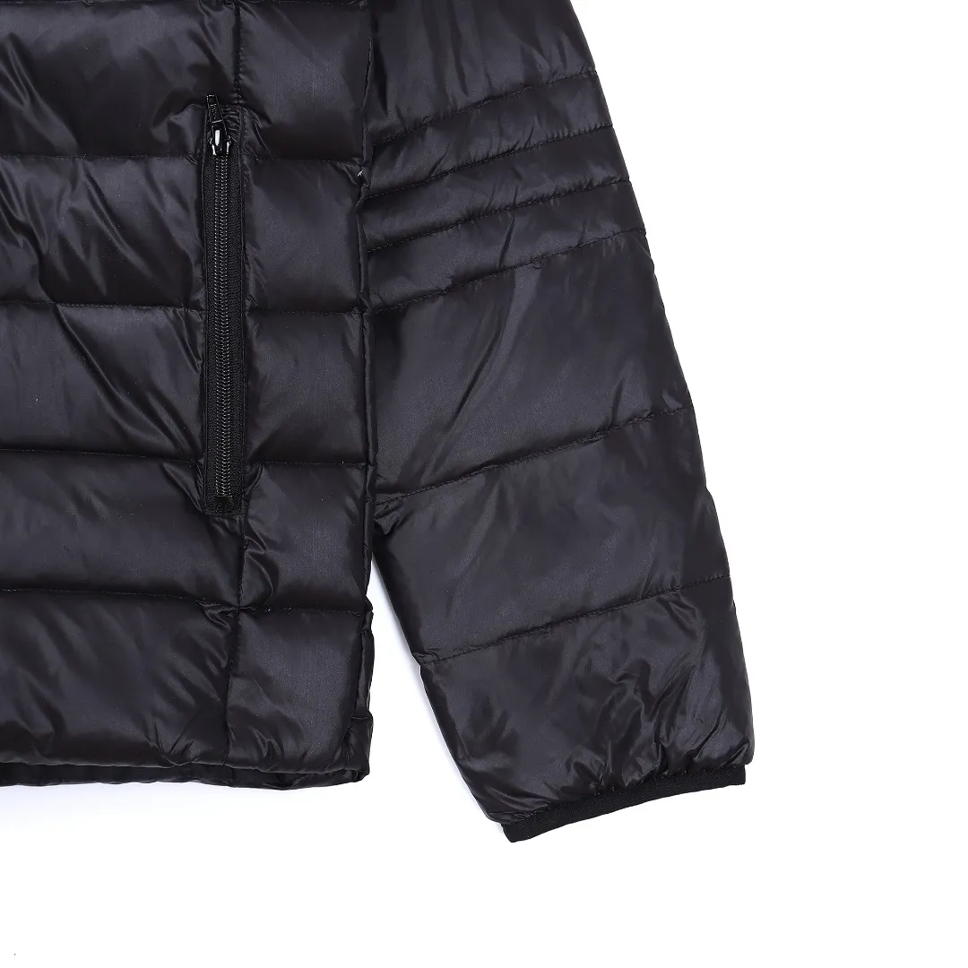 F CANADA GOOSE ： ： ， ， ， ， ， ， 。 ， Breathable Power Stretch® ， ， Goose I.D. 2 ： ， ，